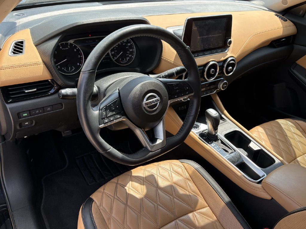 Used 2021 Nissan Sentra SV w/ SV Premium Package FWD image 14