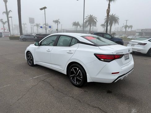 Used 2025 Nissan Sentra SV w/ All-Weather Package image 4