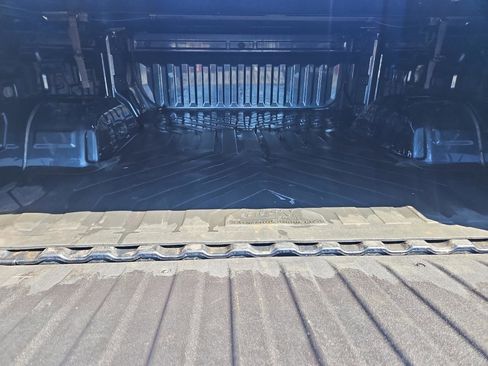 Used 2019 Chevrolet Silverado 1500 LT w/ All-Star Edition image 7