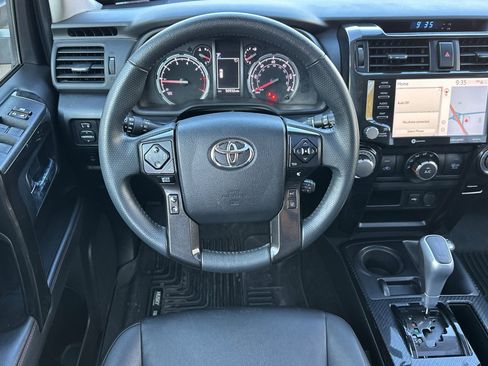 Certified 2021 Toyota 4Runner TRD Off-Road Premium image 17