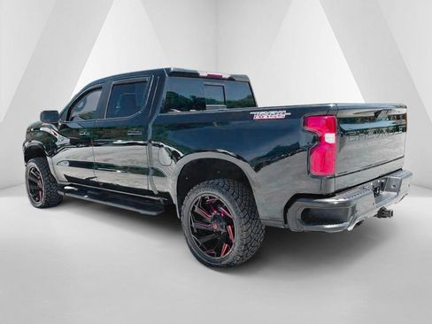 Used 2021 Chevrolet Silverado 1500 LT Trail Boss w/ Convenience Package II AWD/4WD image 4