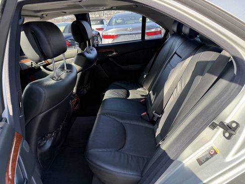 Used 2006 Mercedes-Benz S 350 image 16