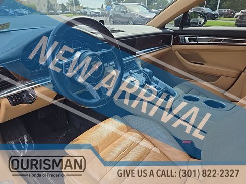 Used 2018 Porsche Panamera 4 AWD/4WD image 12