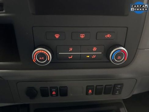 Used 2019 Nissan NV 3500 SV w/ Navigation Package image 17