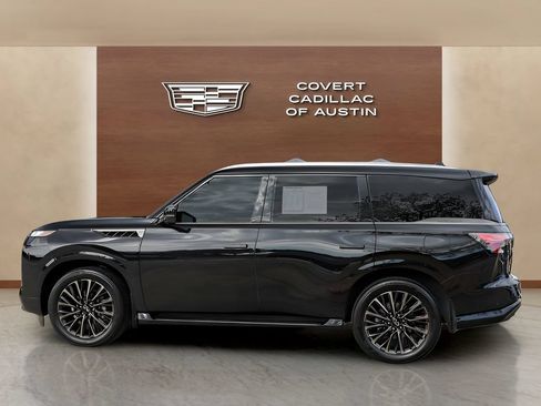 Used 2025 INFINITI QX80 Autograph w/ Premium Cargo Package AWD/4WD image 2