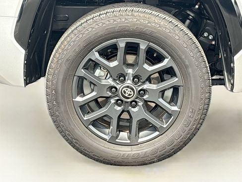 Certified 2025 Toyota Tundra Platinum AWD/4WD image 33