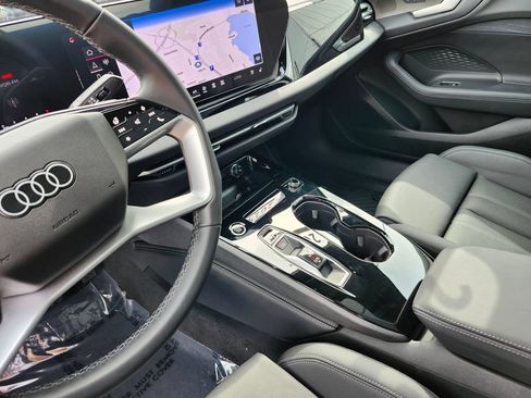 Used 2025 Audi A5 2.0T Premium Plus w/ Premium Plus AWD/4WD image 8