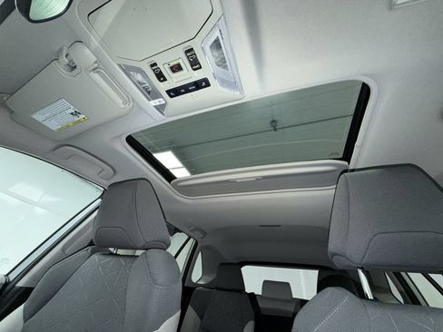 Certified 2022 Toyota RAV4 XLE AWD/4WD image 16