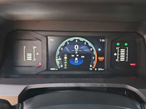 Used 2025 Toyota Tacoma SR5 AWD/4WD image 22