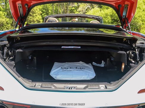 Used 2015 Ferrari California T RWD image 87