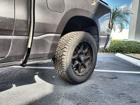 Used 2019 RAM 1500 Big Horn image 28