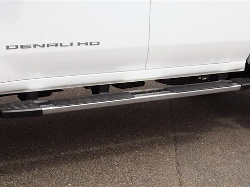Used 2025 GMC Sierra 3500 Denali w/ Denali Reserve Package AWD/4WD image 15