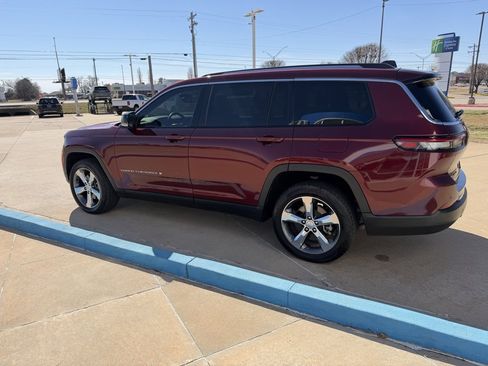 Used 2021 Jeep Grand Cherokee L Limited w/ Trailer Tow Group (B) image 5