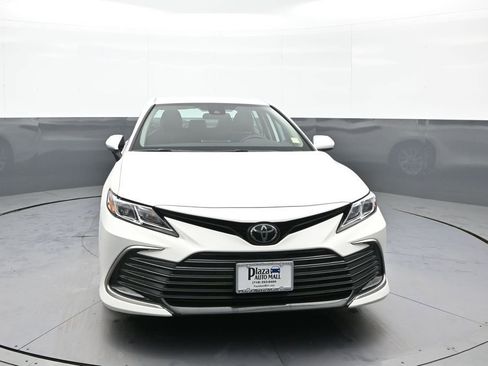 Certified 2023 Toyota Camry LE image 2