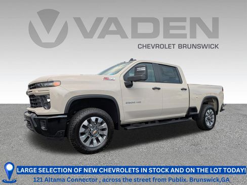New 2026 Chevrolet Silverado 2500 Custom w/ Custom Value Package AWD/4WD image 1