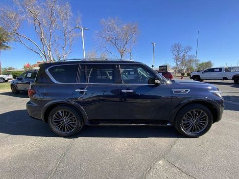 Used 2022 INFINITI QX80 Premium Select w/ Cargo Package image 2