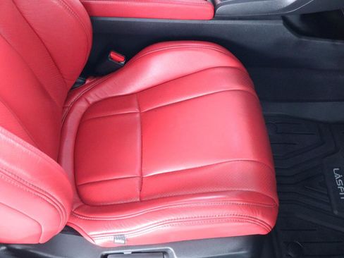 Used 2018 Honda Civic Si image 32