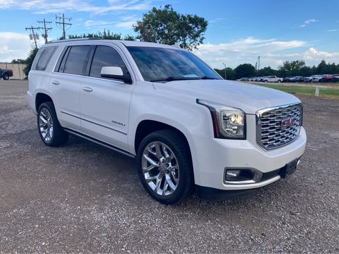 Used 2020 GMC Yukon Denali w/ Open Road Package AWD/4WD image 12