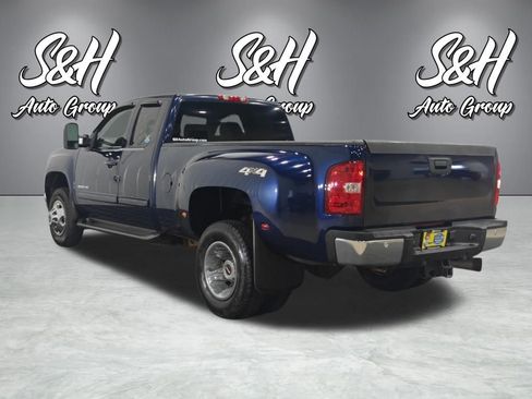 Used 2011 GMC Sierra 3500 SLT w/ SLT Convenience Package AWD/4WD image 25