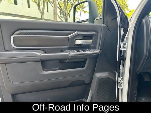 Used 2026 RAM 2500 Big Horn AWD/4WD image 32