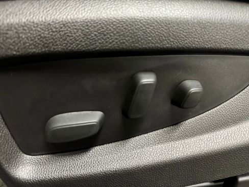 Used 2017 Chevrolet Silverado 1500 LT w/ All Star Edition image 20