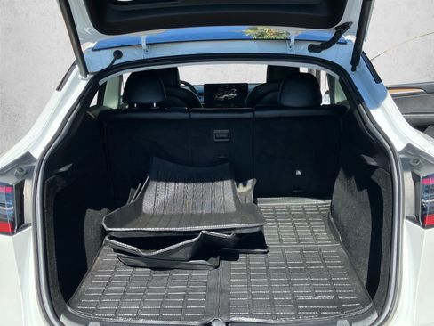 Used 2023 Tesla Model 3 Standard Range RWD image 23