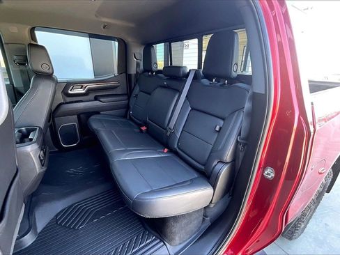 Used 2022 Chevrolet Silverado 1500 LT Trail Boss w/ Convenience Package II image 26