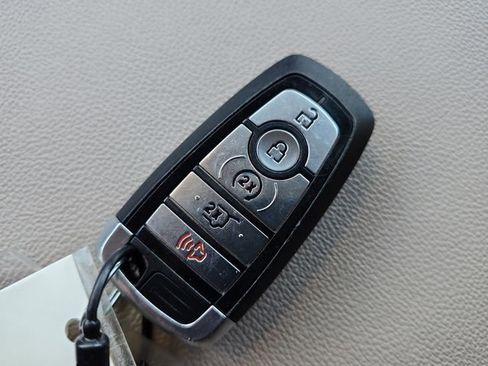 Used 2024 Ford Expedition Max Limited image 26