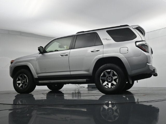 Used 2023 Toyota 4Runner TRD Off-Road Premium w/ Moonroof Package AWD/4WD image 37