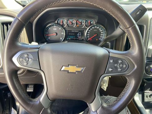 Used 2016 Chevrolet Silverado 1500 LTZ image 33