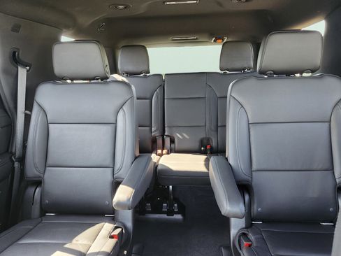 Used 2021 Chevrolet Tahoe LT w/ Luxury Package AWD/4WD image 28