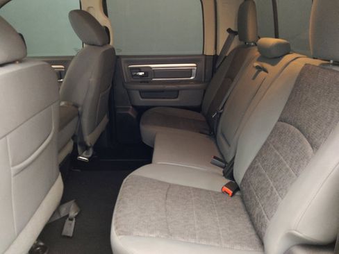 Used 2019 RAM 1500 Big Horn RWD image 18