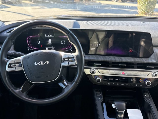 Certified 2024 Kia Telluride EX w/ EX Captain's Chair Package FWD image 5