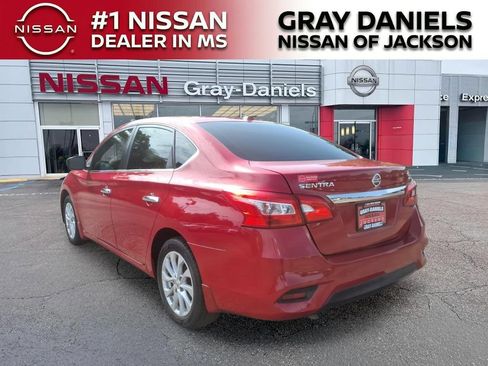 Used 2018 Nissan Sentra SV FWD image 5