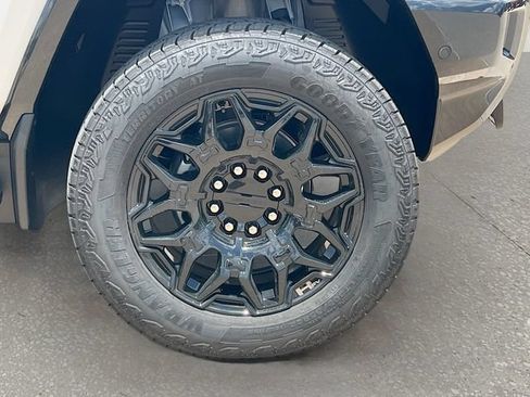 New 2026 GMC Hummer EV SUV AWD/4WD image 19