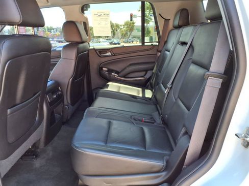 Used 2015 Chevrolet Tahoe LT RWD image 12
