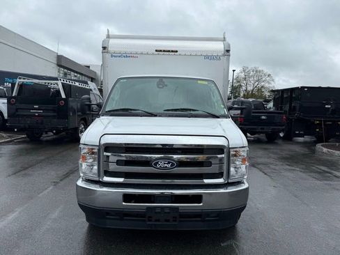 New 2026 Ford E-350 and Econoline 350 Super Duty w/ Power Equipment Group RWD image 8