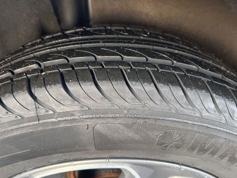 Used 2018 Ford EcoSport S image 42