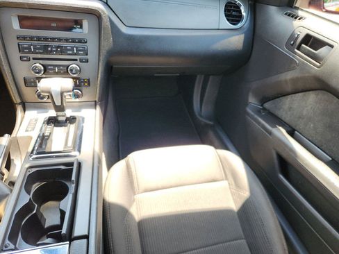 Used 2012 Ford Mustang Coupe RWD image 23