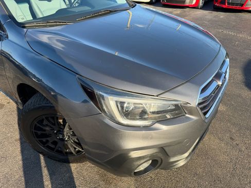 Used 2018 Subaru Outback 2.5i Premium AWD/4WD image 46