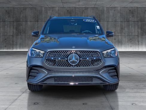 Used 2025 Mercedes-Benz GLE 350 4MATIC w/ AMG Line Exterior image 8
