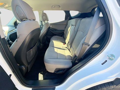Used 2017 Hyundai Santa Fe Sport FWD image 26