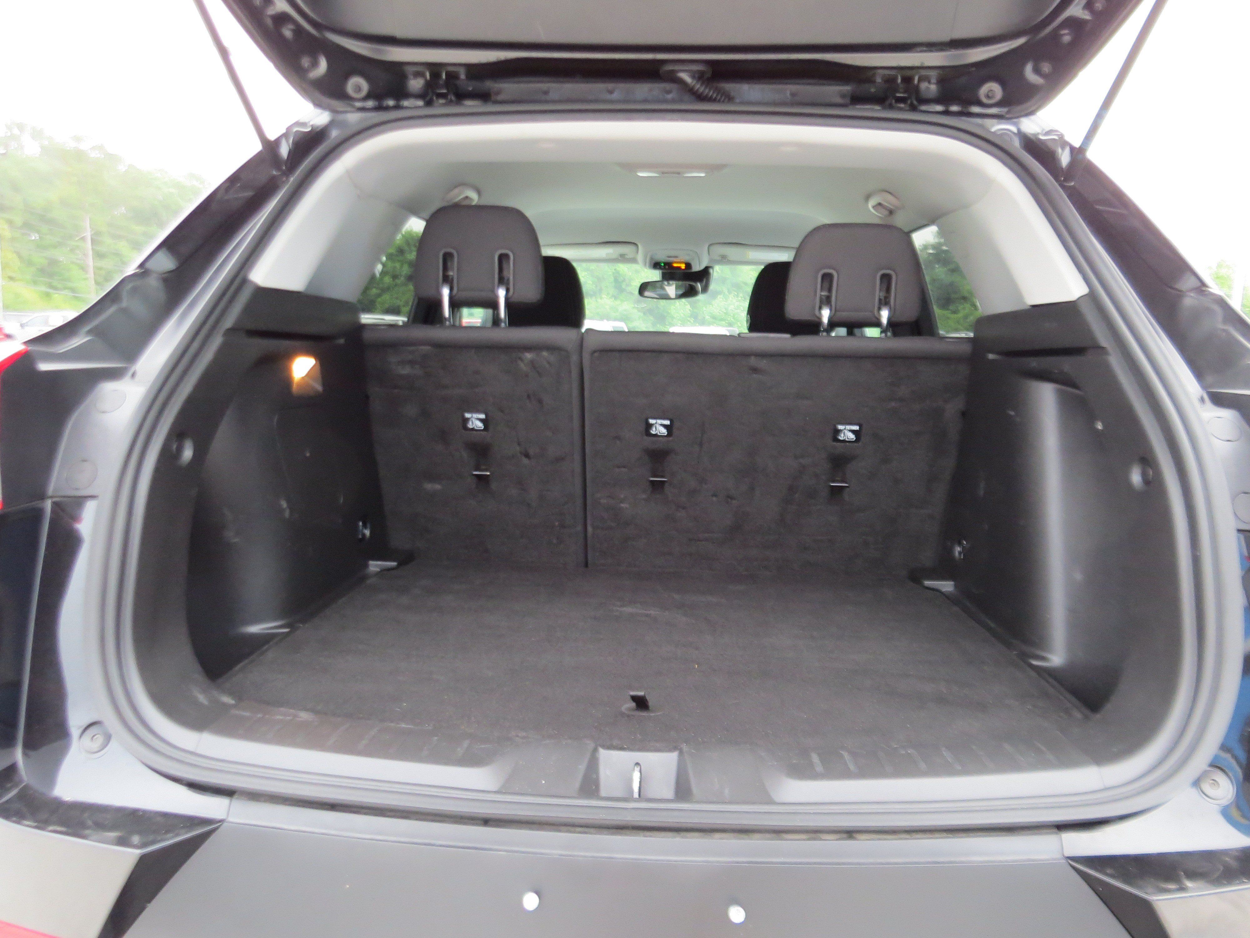 Used 2022 Chevrolet TrailBlazer LT w/ Convenience Package FWD image 10