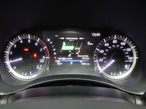 Used 2023 Toyota Highlander LE image 41