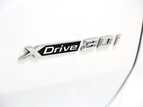 Used 2022 BMW X3 xDrive30i w/ Premium Package 2 (ZPA) AWD/4WD image 13