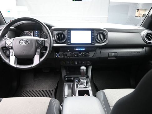 Used 2023 Toyota Tacoma TRD Sport w/ Advanced Technology Package AWD/4WD image 9