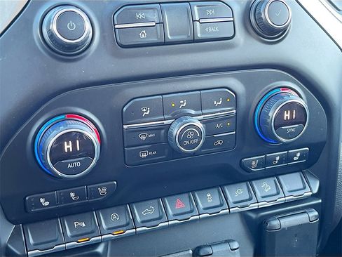 Used 2019 Chevrolet Silverado 1500 LTZ w/ LTZ Plus Package image 16