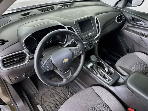 Used 2024 Chevrolet Equinox LT w/ LPO, Floor Liner Package FWD image 2