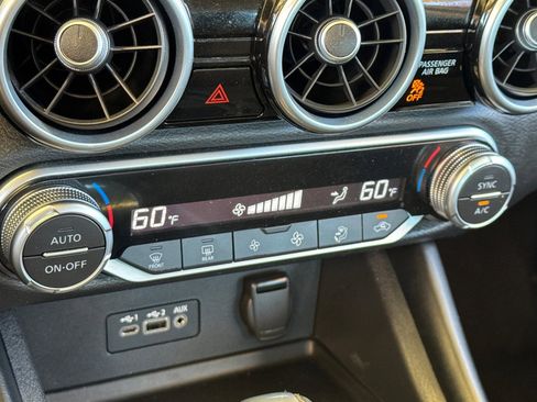 Used 2022 Nissan Sentra SR w/ Trunk Package image 28