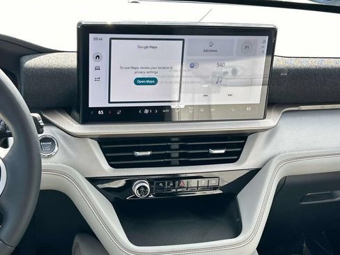New 2026 Ford Explorer Active w/ Active Comfort Package AWD/4WD image 16